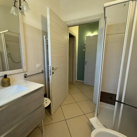 公寓 La Casa Di Glenda Ospedale 特尔尼