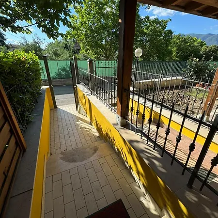 公寓 La Casa Di Glenda Ospedale 特尔尼